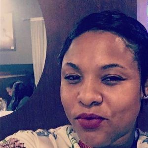 Meet your Posher, Tamia